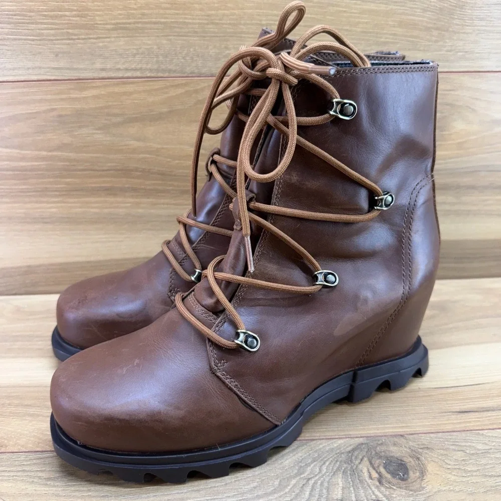 Sorel Joan Of Arctic Wedge III Brown Leather 10 Hiker Modern Nordic Trail WP